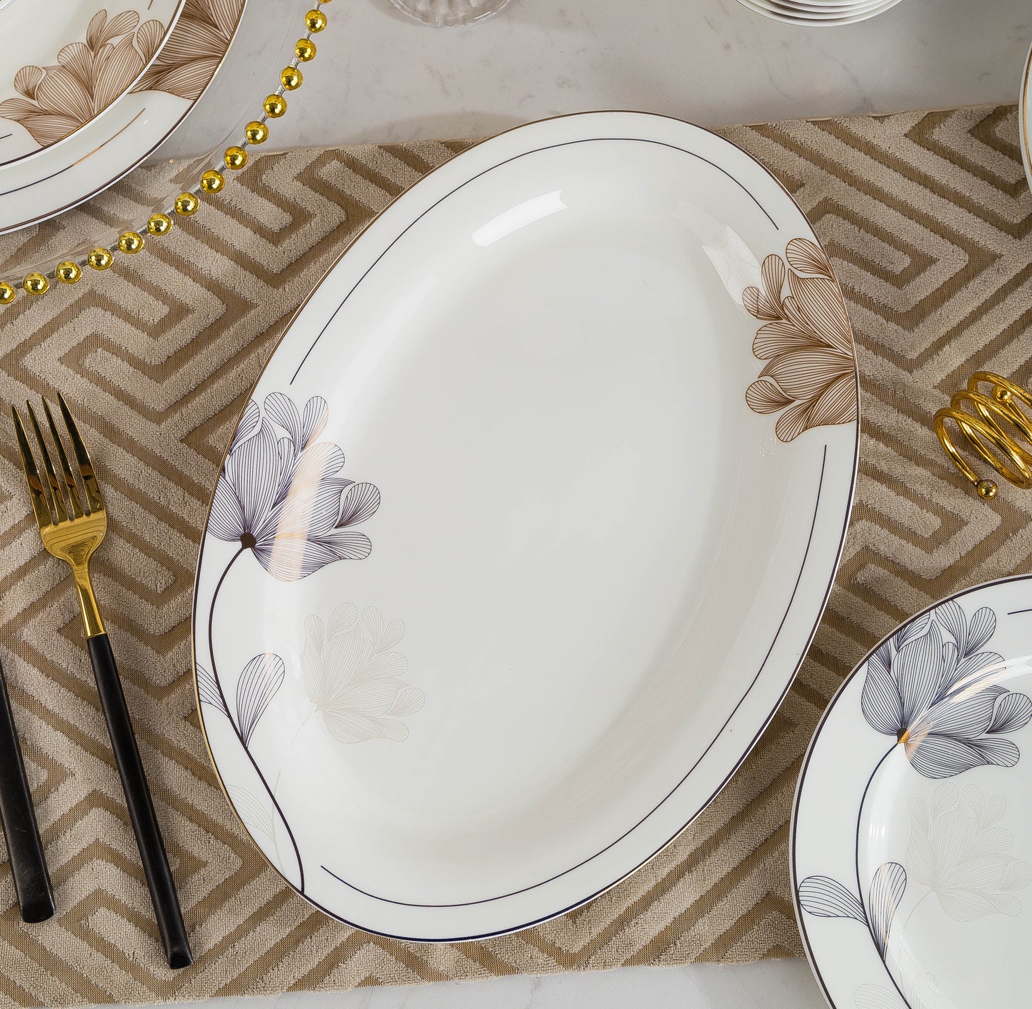 ‘Primrose’ 58-Piece Dinner Set