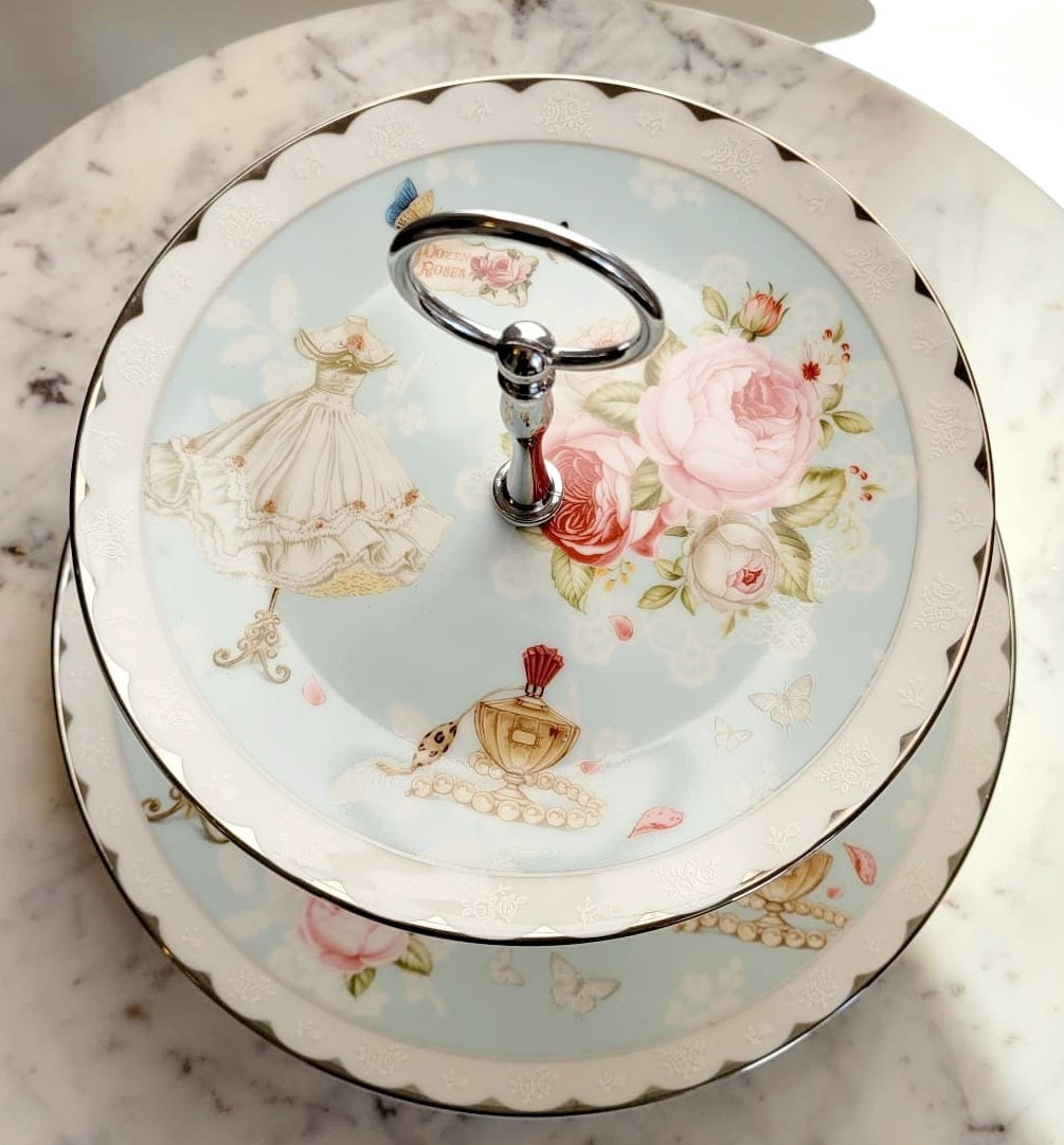 ‘Dozen Roses’ 2-Tier Porcelain Cake Stand