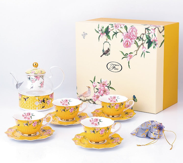 ‘Royal Elegance’ 10-Piece Porcelain Tea Set